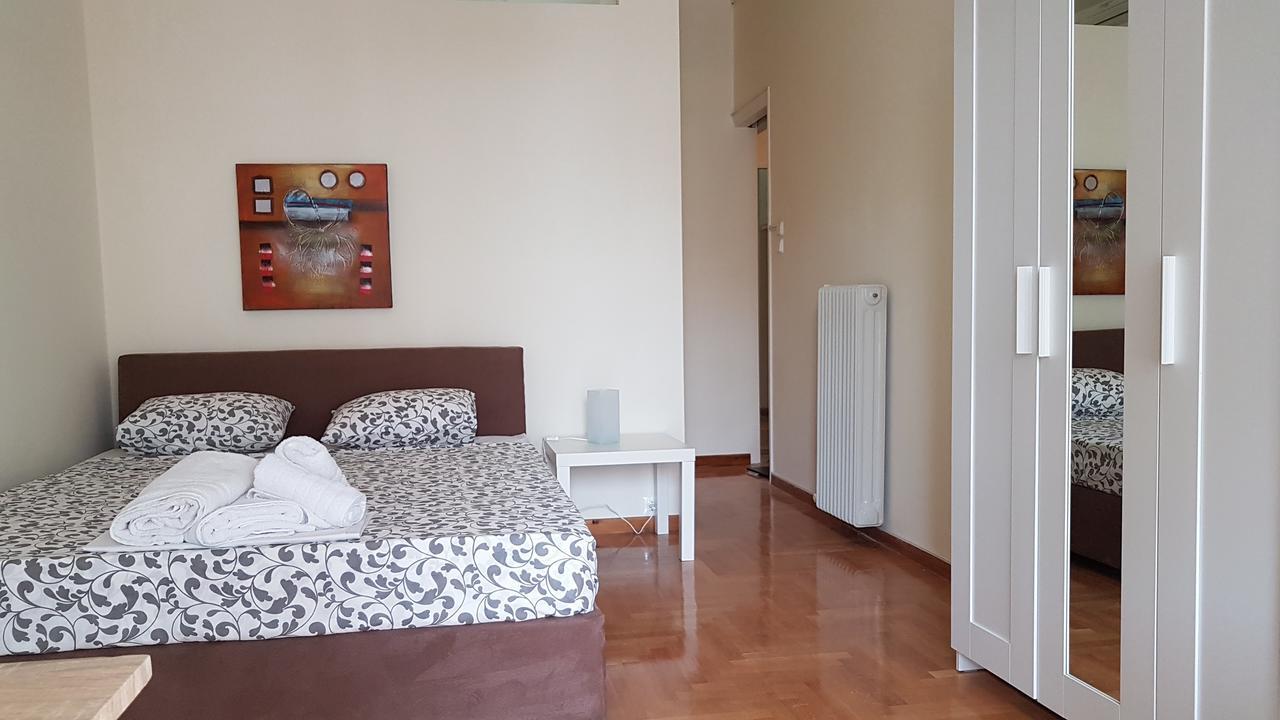Menta Errathens Apartment - Athens Center, 5 Bd, 2 Bath Εξωτερικό φωτογραφία