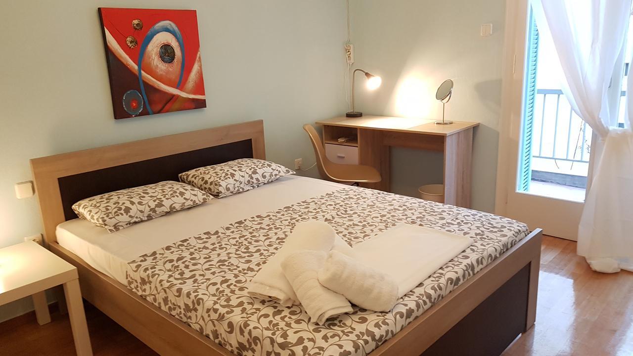 Menta Errathens Apartment - Athens Center, 5 Bd, 2 Bath Εξωτερικό φωτογραφία