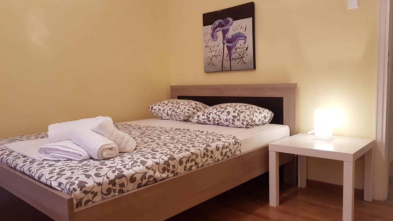 Menta Errathens Apartment - Athens Center, 5 Bd, 2 Bath Εξωτερικό φωτογραφία