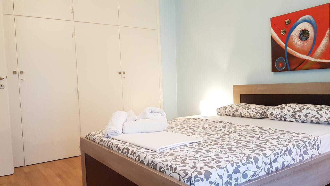 Menta Errathens Apartment - Athens Center, 5 Bd, 2 Bath Εξωτερικό φωτογραφία
